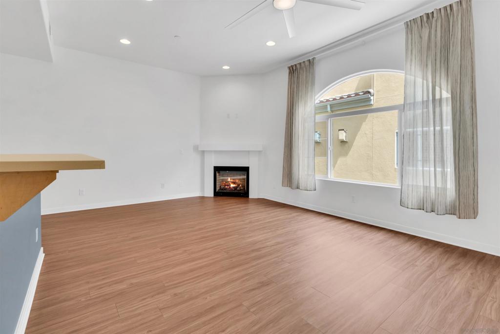 4329 Idaho St 104