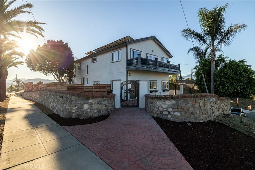 YOU MUST SEE THIS ONE...  REMODEL !!! Beautiful upgraded  house on a corner lot, Lake with breathtaking  views  from  the second  ,story balcony of Elsinore Lake, the mountains and city lights.  This house is located historic downtown Lake Elsinore,  Your next home features 4 bedrooms with 1 being on the first floor. The living room is extra large, prefect for family reunions,. It has a formal dinning room  that connects to a large upgraded kitchen. Upstairs you have 2 beds rooms plus the master bedroom with a walk-in closet that has a center  island. From she balcony you have a great views. You have to see it to believe it. The property is located in a family area, close to schools, to shopping centers, to restaurants, with easy access to freeway 15. Very easy to convert the garage into a ADU, it has A/C and plumbing connections. Also, the sola system is PAID OFF. YOU!!!





































this house is located in the historic