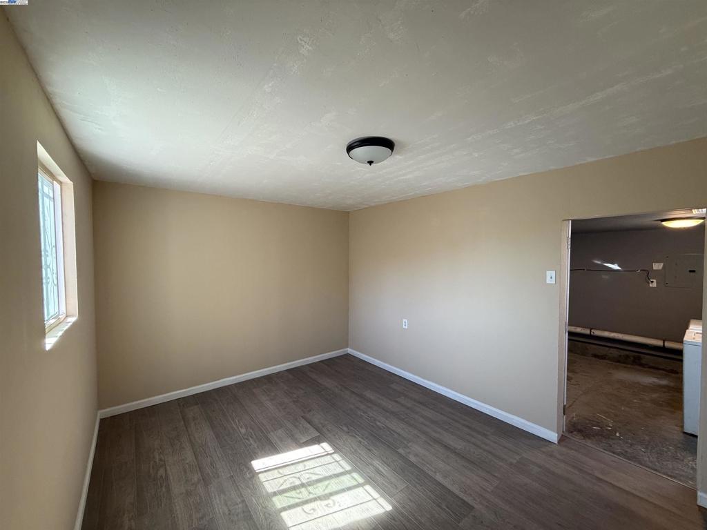 BROOKSIDE - Residential