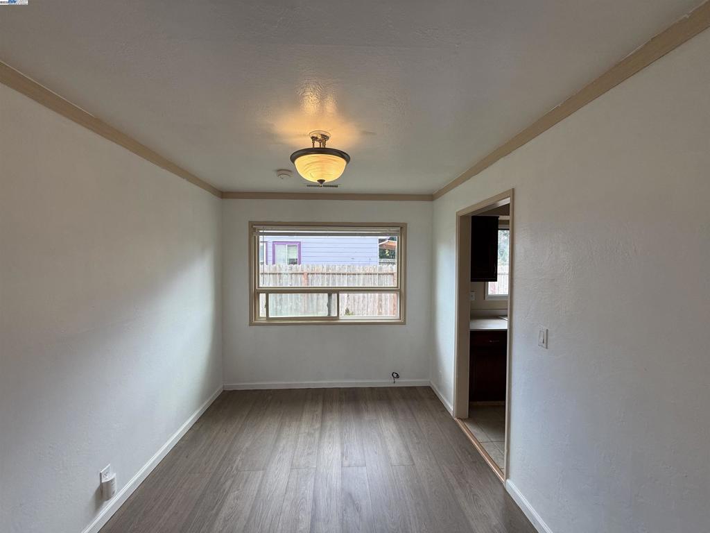 BROOKSIDE - Residential
