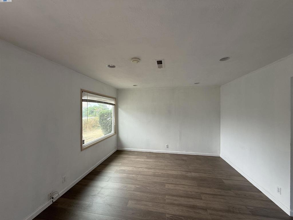 BROOKSIDE - Residential