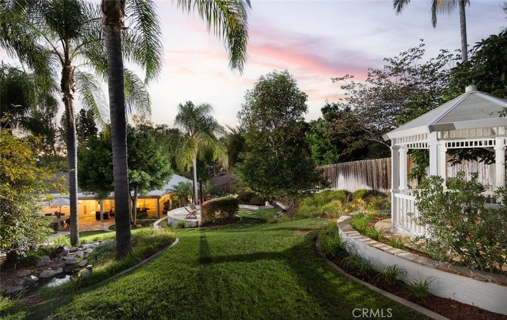 19122 Barrett Lane
