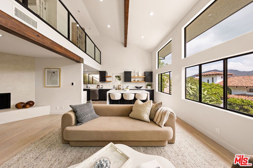 Photo of 2965 Passmore Drive, Los Angeles, CA 90068 (MLS # 25581451)