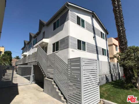 Photo of 601 N Normandie Avenue #8, Los Angeles, CA 90004 (MLS # 26842653)