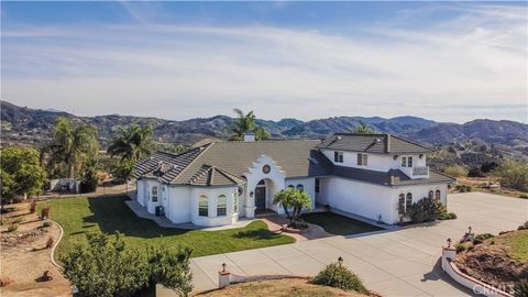 25025 Las Palmeras Dr Temecula CA 92590