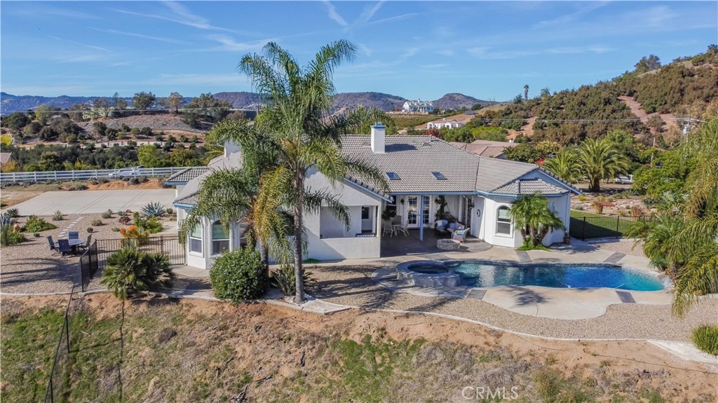 25025 Las Palmeras Dr