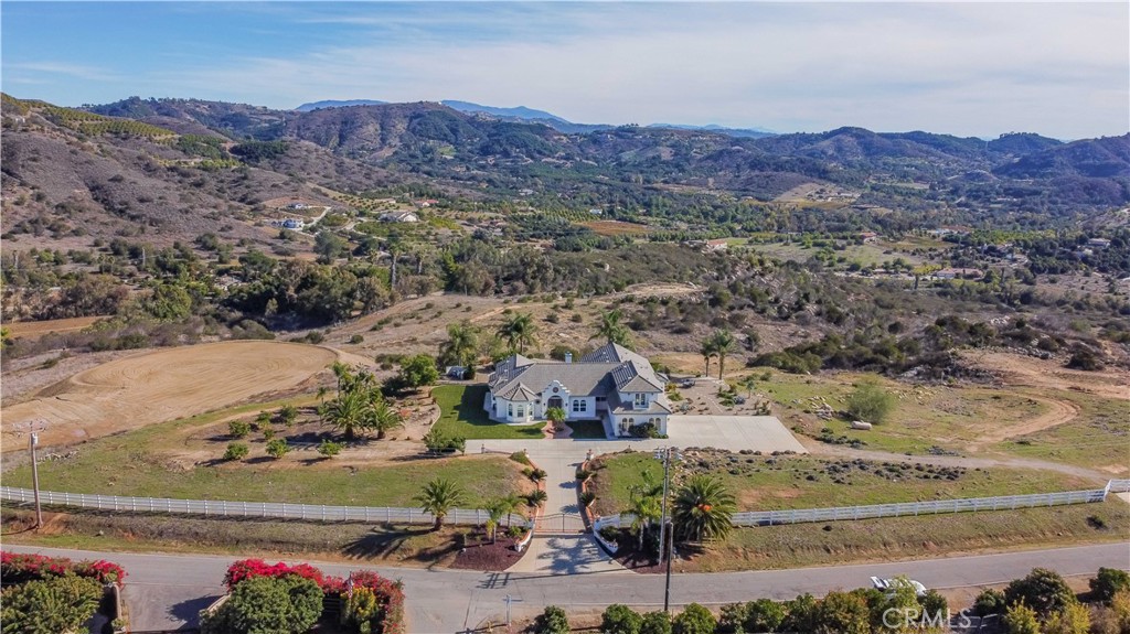 25025 Las Palmeras Dr