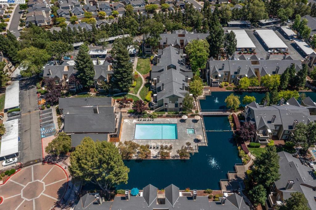 REFLECTIONS - Residential
