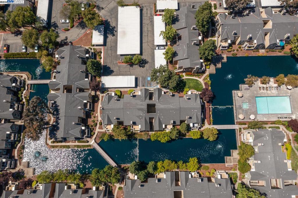 REFLECTIONS - Residential