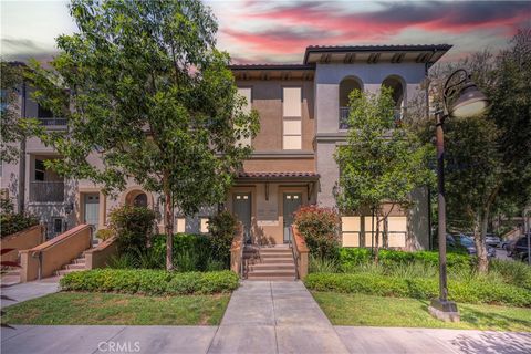 Photo of 135 Neptune, Irvine, CA 92618 (MLS # OC25105760)