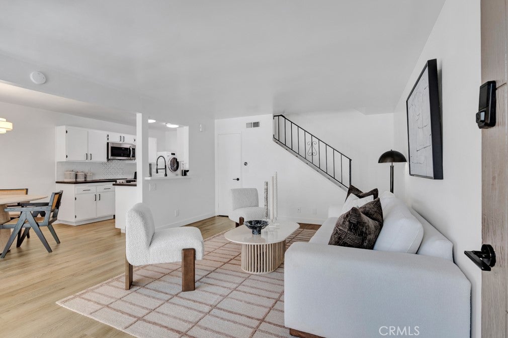 2838 Instone Court
