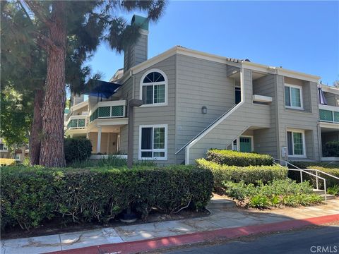 Photo of 7402 Yellowtail Drive #201, Huntington Beach, CA 92648 (MLS # PW26159084)