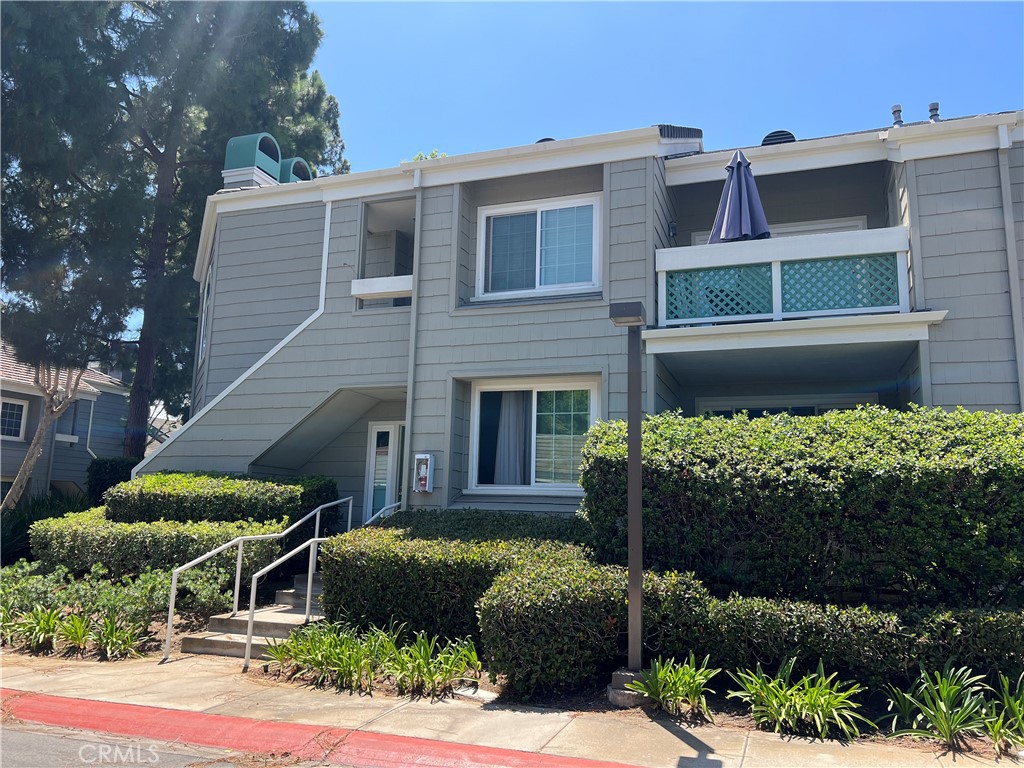 7402 Yellowtail Drive 201