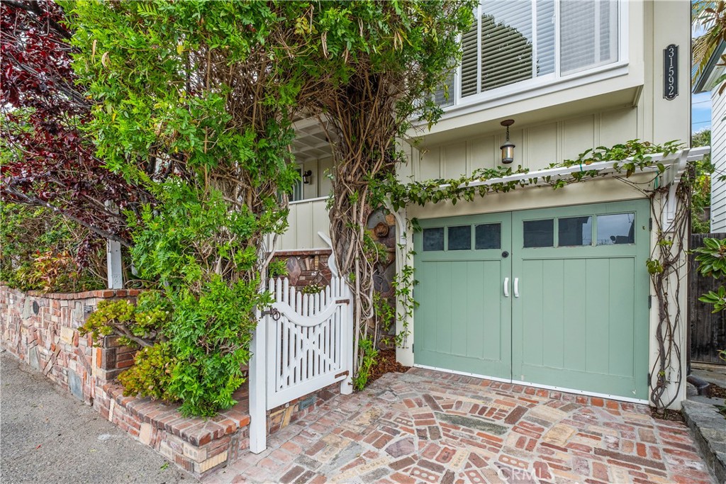 31592 Santa Rosa Dr. 31592 Santa Rosa Dr.
