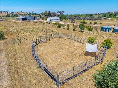 Tiny photo for 7865 Airport RD, Paso Robles, CA 93446 (MLS # NS26107228)
