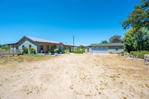 Tiny photo for 7865 Airport RD, Paso Robles, CA 93446 (MLS # NS26107228)
