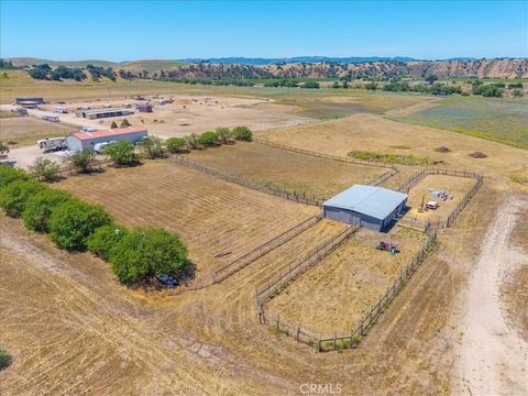 Tiny photo for 7865 Airport RD, Paso Robles, CA 93446 (MLS # NS26107228)