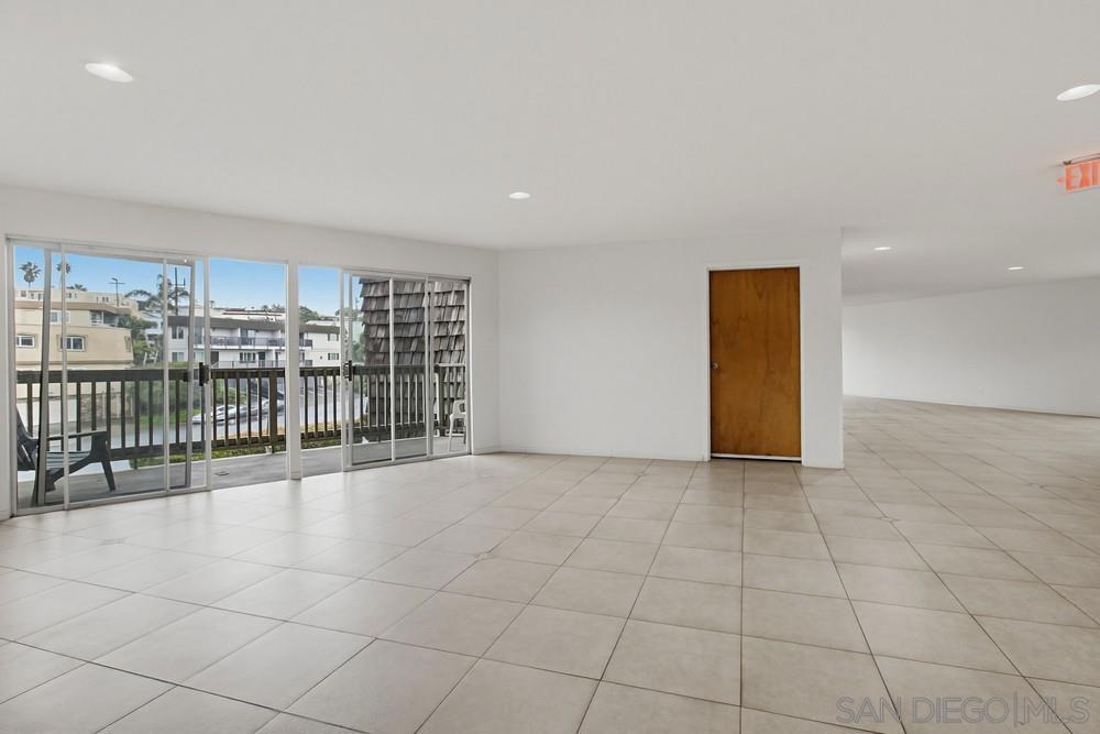 4444 W Point Loma Blvd 25