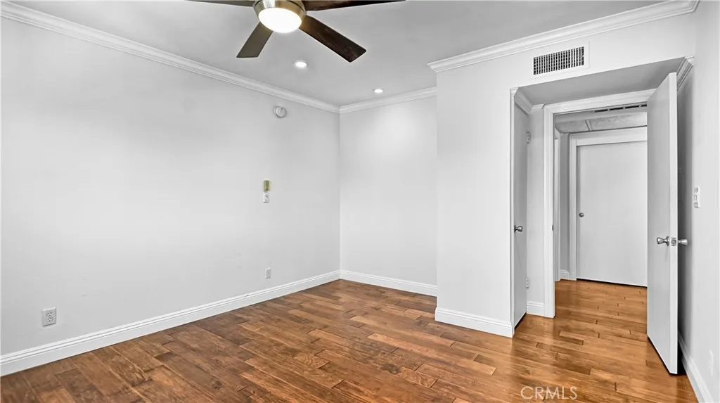 Pasadena, California 91101, United States, 1 Bedroom Bedrooms, ,1 BathroomBathrooms,Residential,Active,227797