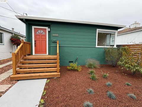 Photo of 1330 Elm St, El Cerrito, CA 94530 (MLS # 41113417) Photo of 1330 Elm St, El Cerrito, CA 94530 (MLS # 41113417)