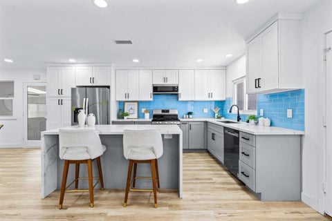 Tiny photo for 3825 Tiara St ST, San Diego, CA 92111 (MLS # 260025143SD)