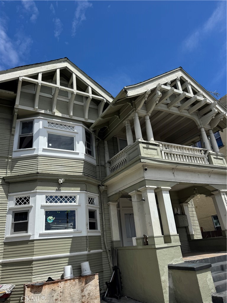 1845 W 12th