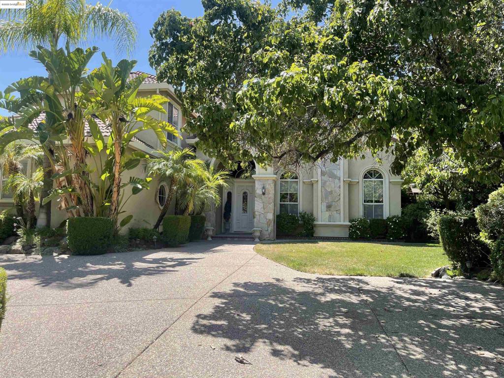 A stunning, expansive residence for LEASE in Brentwood's premier gated community, APPLE HILL ESTATES, zoned for Top Rated Brentwood Schools including Heritage High School! Enjoy direct pedestrian access to the elementary school, Ron Nunn School, just outside the gates of the community. Nestled on a peaceful cul-de-sac and offering an elegant circular drive, the lot spans 13,680 sq ft. This generously sized executive home features 6 bedrooms, 5 full bathrooms, and a bonus room, with no rear neighbors for ultimate privacy. Community amenities include a 24 hour guard gate, swimming pool with spa, clubhouse, tennis courts, and a community center with various activities like fitness classes, clubs, and a variety of social events. Residents also have access to a playground and a greenbelt within the gated community. Looking for a minimum 1-2 year lease with Tenants who want to maintain and enjoy this beautiful home and community. Great location with access to Hwy 4, shopping, restaurants, schools, trails and walking paths. Rent includes HOA fees and gardener. Please use the online Rentspree Application... https://apply.link/jfUik7g Dogs on approval. Please no cats or other pets.