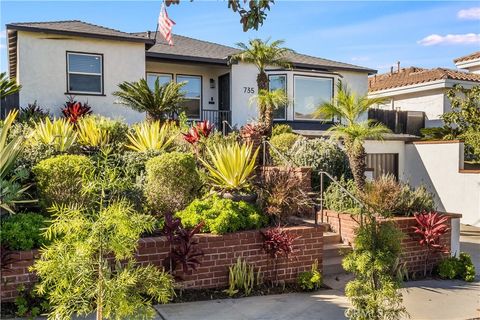 Photo of 735 Ultimo Ave, Long Beach, CA 90804 (MLS # PW26006136)
