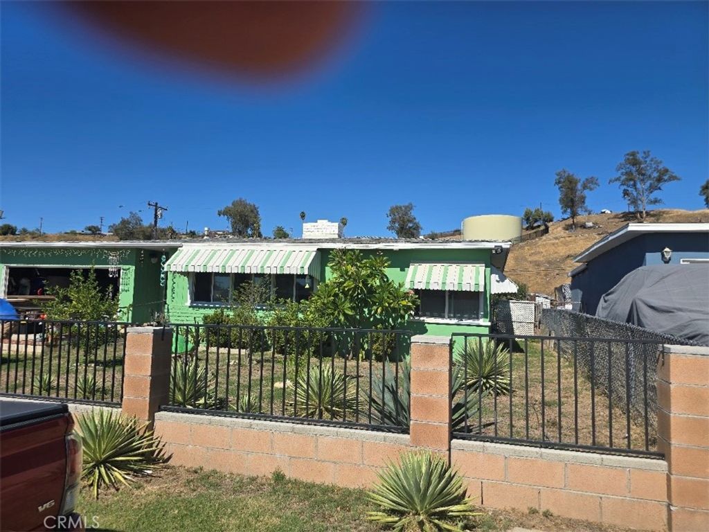Photo of 25144 19th, San Bernardino, CA 92404 (MLS # SW25243232)