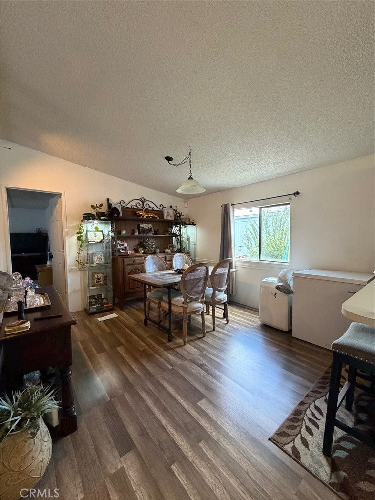 29021 Bouquet Canyon 290