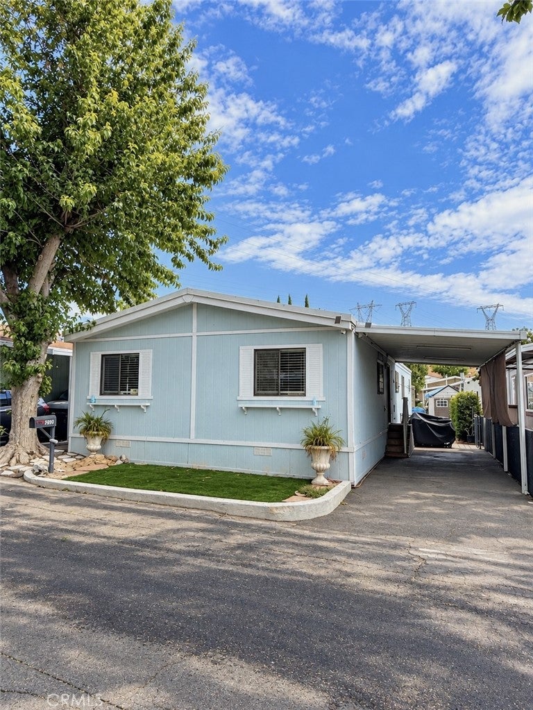 29021 Bouquet Canyon 290