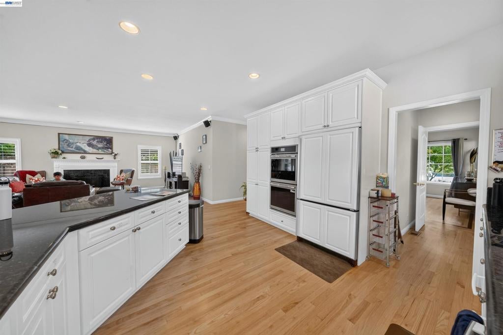 850 Arroyo Ct