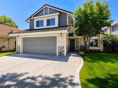Photo of 250 Orestimba Circle, Tracy, CA 95376 (MLS # ML82057089)