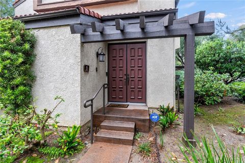 5757 Owensmouth 1 Woodland Hills CA 91367