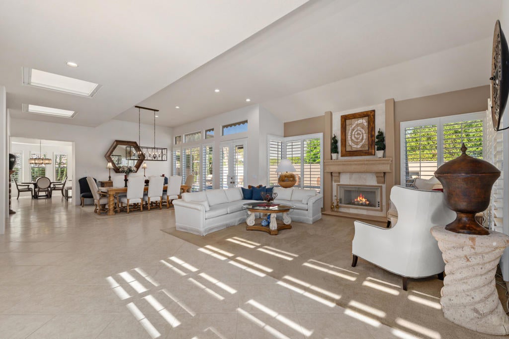 73129 Monterra Circle N