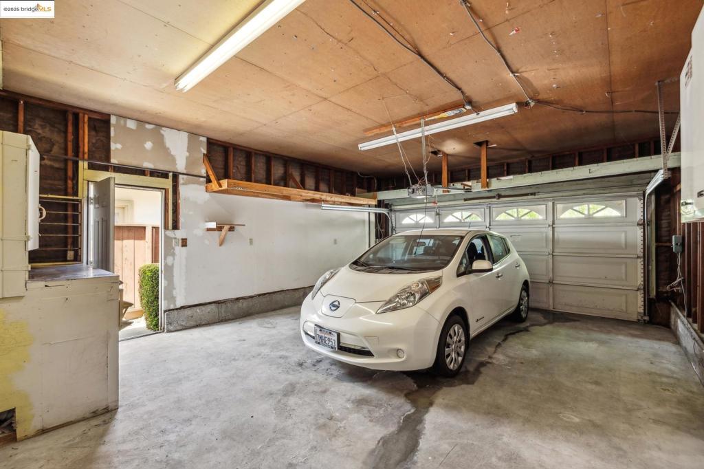 WASHINGTON MANOR - Residential