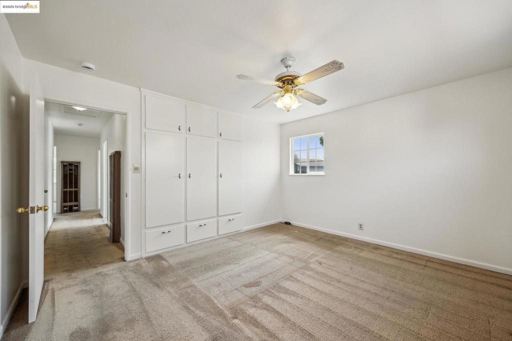 WASHINGTON MANOR - Residential