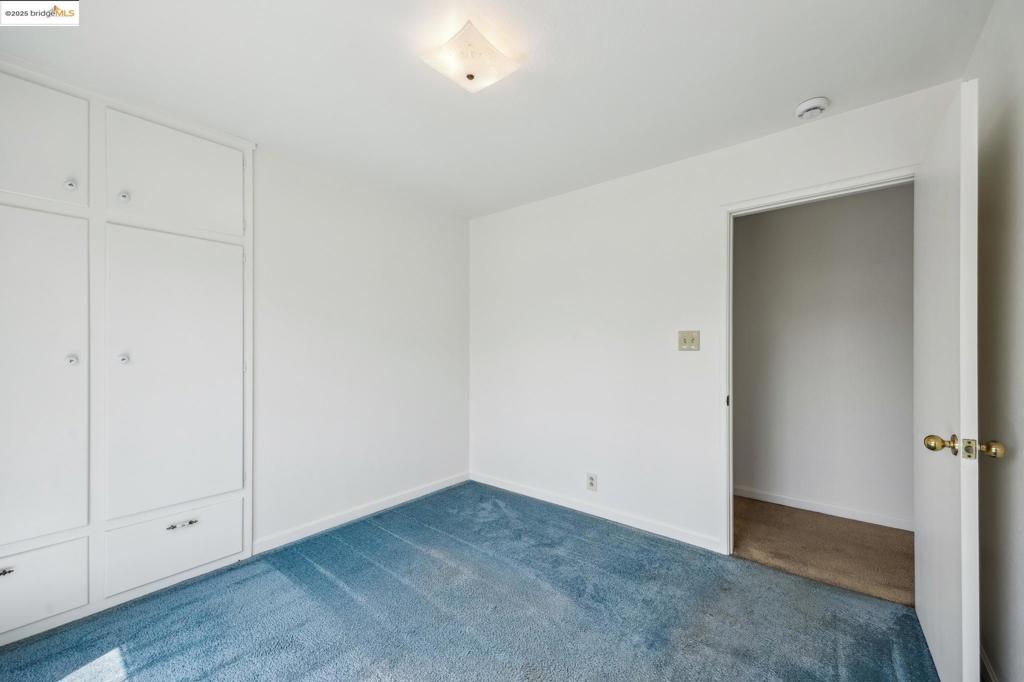 WASHINGTON MANOR - Residential