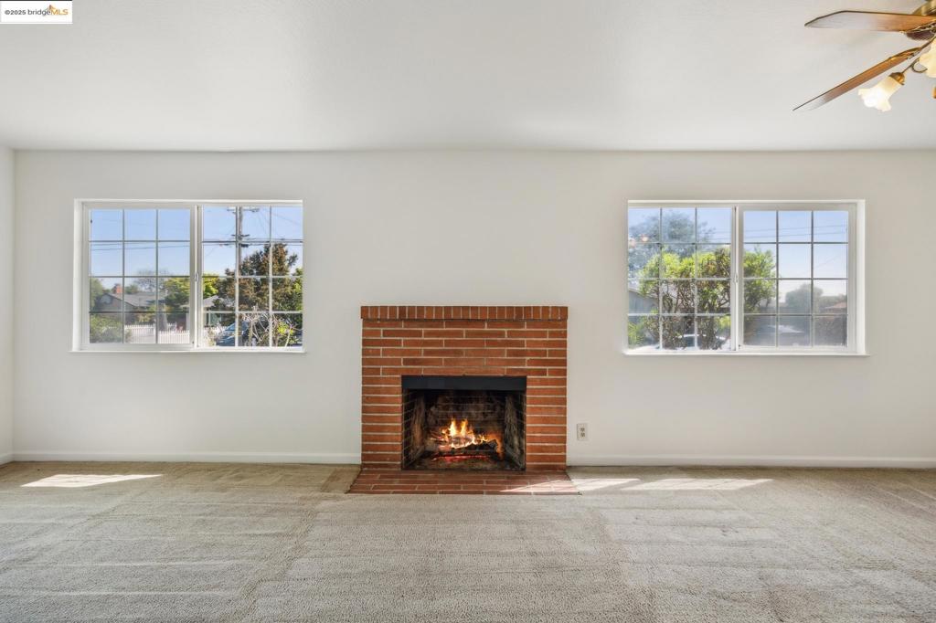 WASHINGTON MANOR - Residential