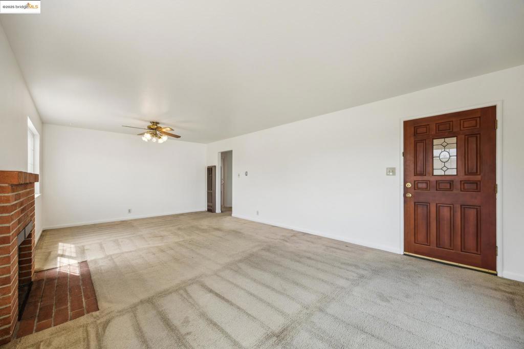 WASHINGTON MANOR - Residential