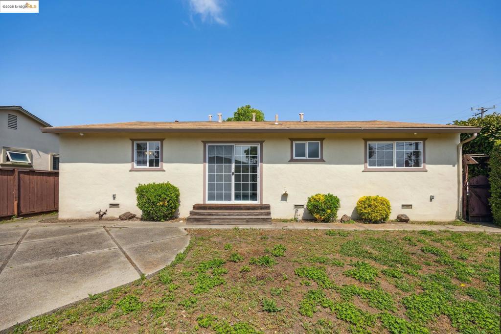 WASHINGTON MANOR - Residential