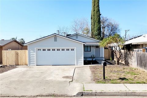 Photo of 1810 Lucerne Ave, Dos Palos, CA 93620 (MLS # FR26038860)