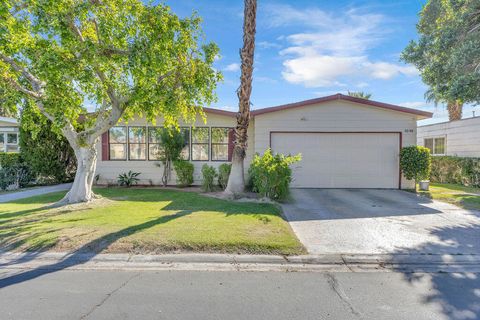 Photo of 1048 Via Grande, Cathedral City, CA 92234 (MLS # 219145067DA)