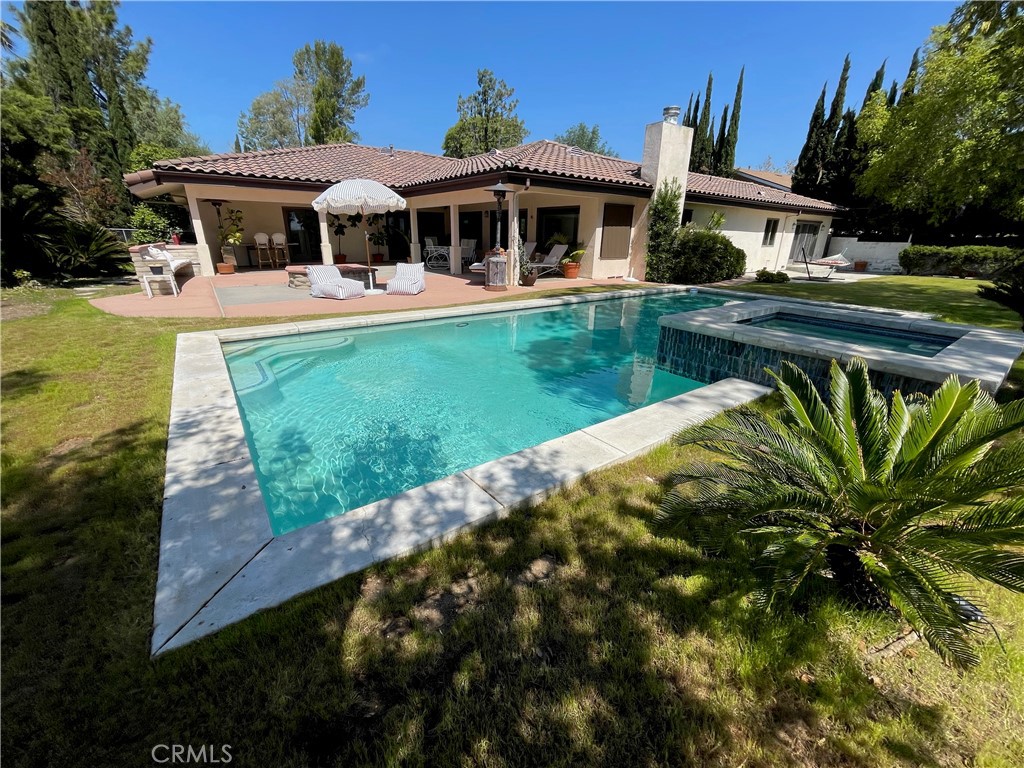 Properties 2 16772 Knollwood Drive