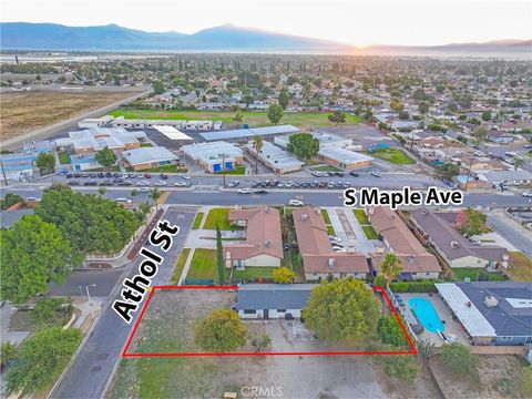 Photo of 18264 Pine Ave #A & B, Fontana, CA 92335 (MLS # HD25242391)