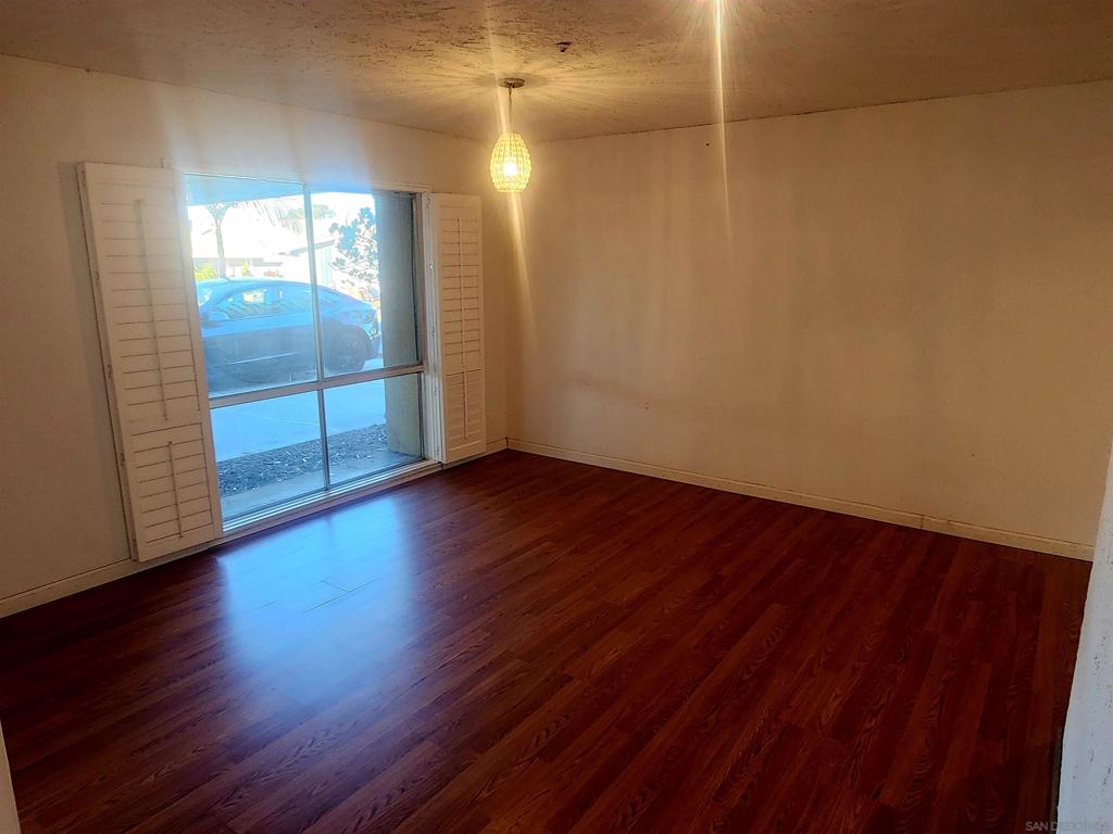 La Mesa - Residential