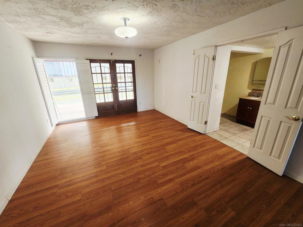 La Mesa - Residential