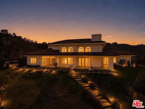 Photo of 21965 Saddle Peak Road, Topanga, CA 90290 (MLS # 26986115)