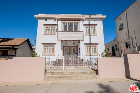 Photo of 216 N Catalina Avenue #A, Redondo Beach, CA 90277 (MLS # 26979417)