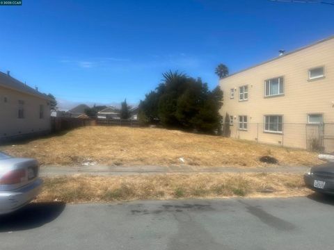 Photo of 549 6Th St St, Richmond, CA 94801 (MLS # 41110154) Photo of 549 6Th St St, Richmond, CA 94801 (MLS # 41110154)